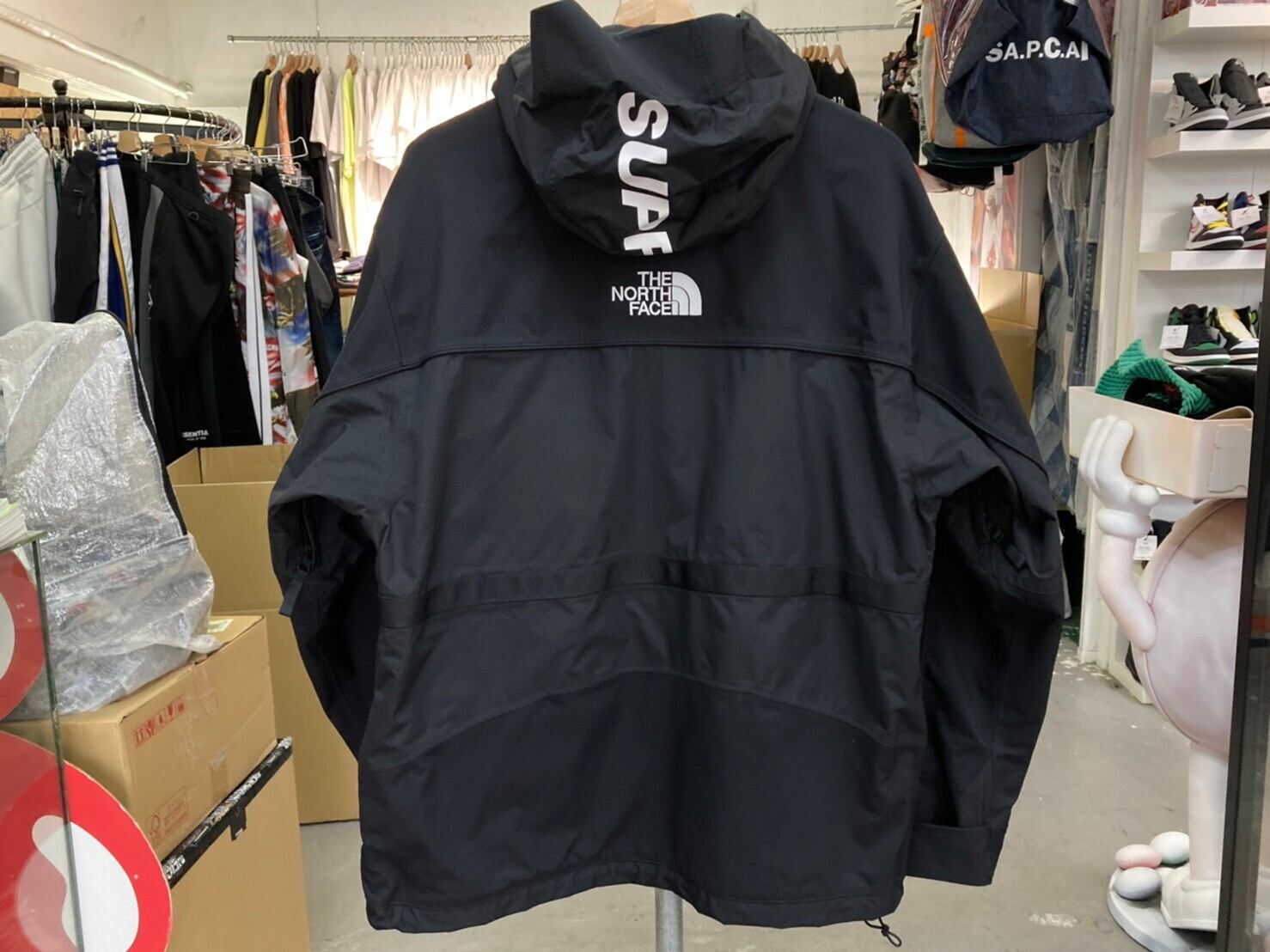Supreme 16SS × THE NORTH FACE STEEPTECH HOODED JACKET BLACK Supreme 16SS × THE NORTH FACE STEEPTECH HOODED JACKET BLACK