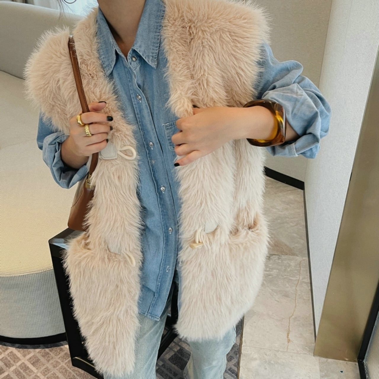 Toggle Button Faux Fur Vest 00970
