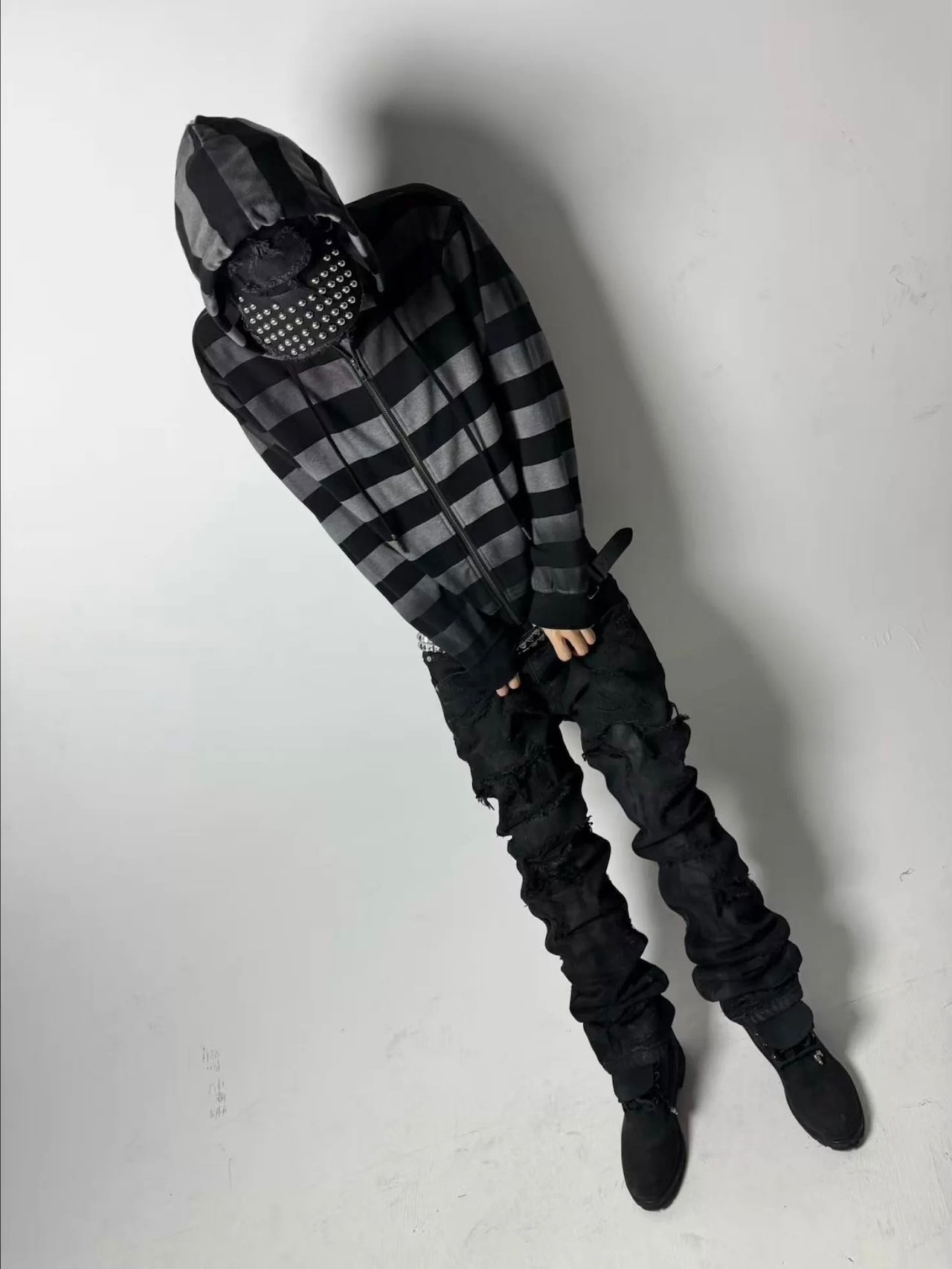 【CinderVein】Gradient Distressed Stripe Zip Hoodie