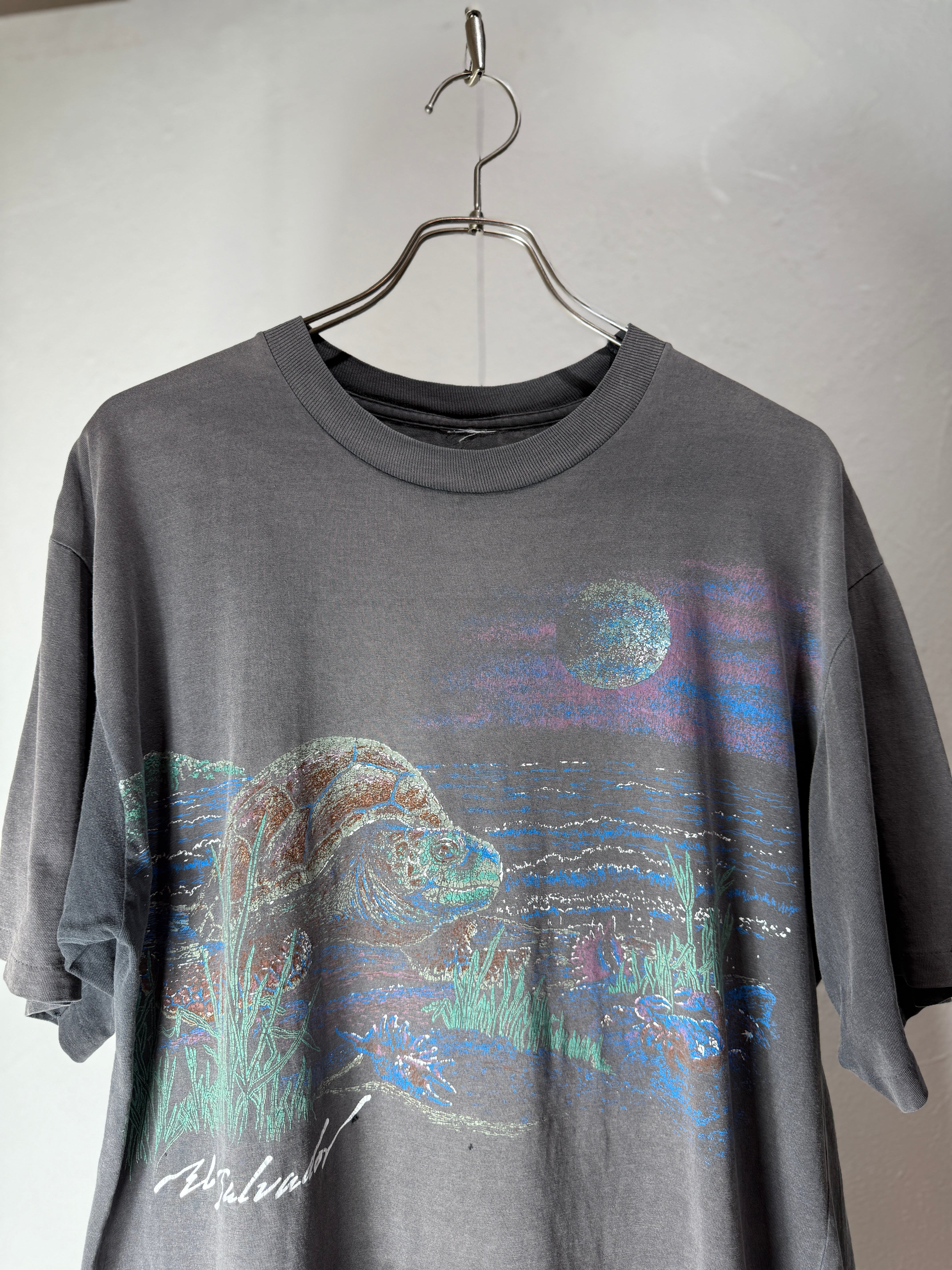 80~90’s “El Salvador sea Turtle” Art T-shirt