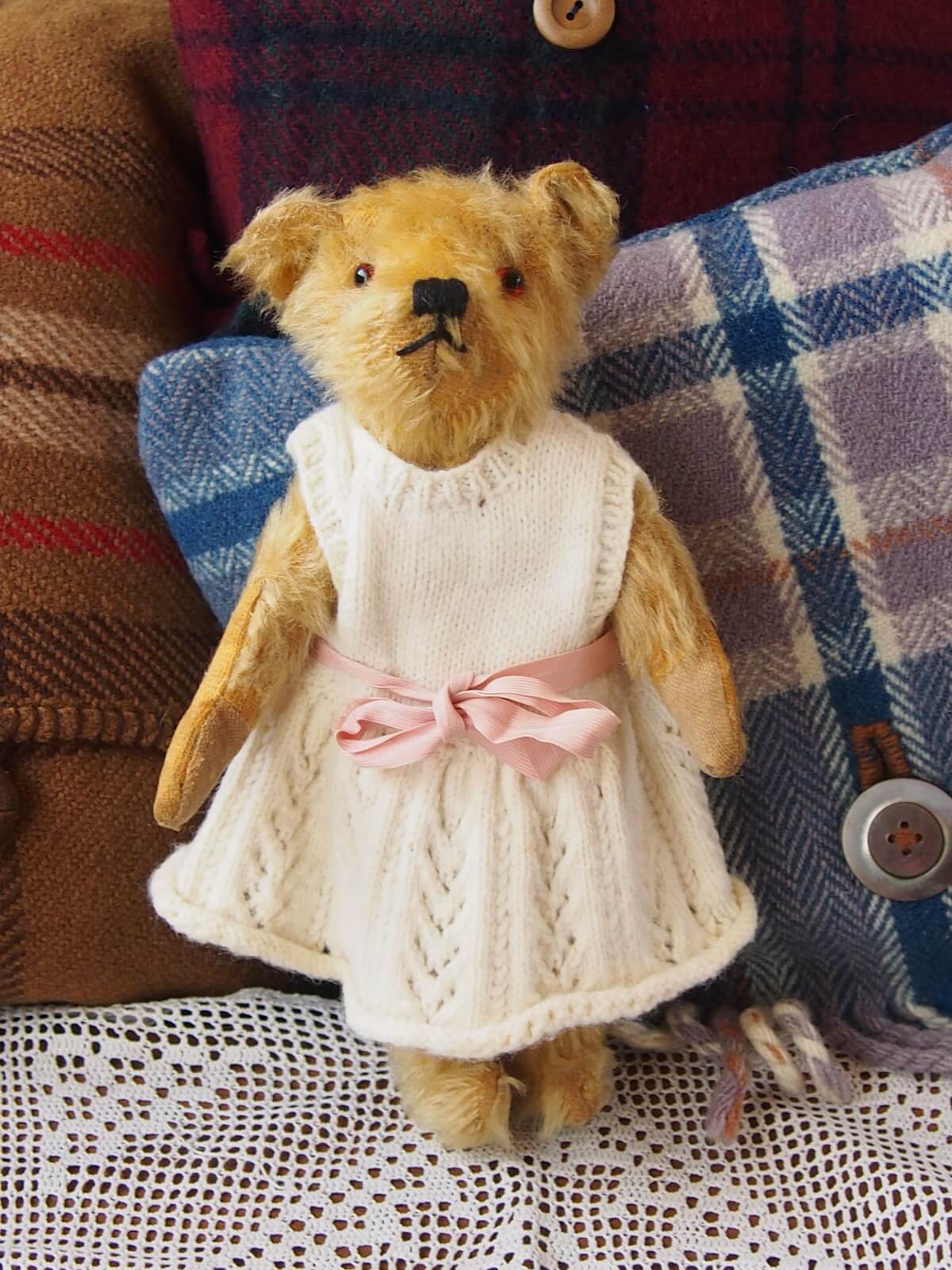 イギリスアンティーク テディベア クマのぬいぐるみ | Bonny Bee イギリスアンティーク テディベア クマのぬいぐるみ | Bonny Bee