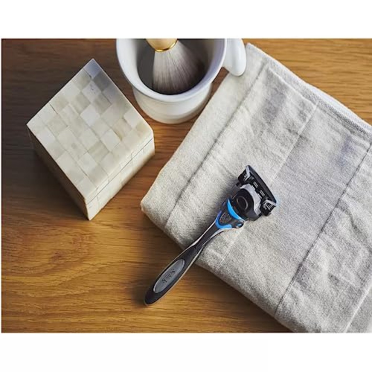 シック ハイドロ5 カスタム 替刃 17個 5枚刃 ひげそり 髭剃り SCHICK HYDRO5 CUSTOM 1個 (x 1)