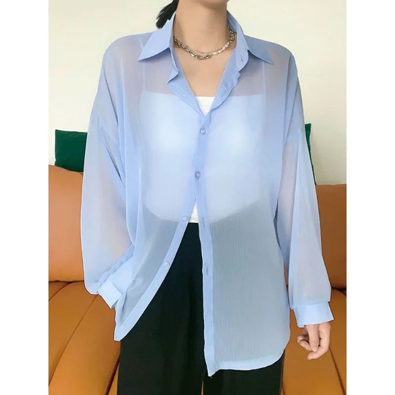 春夏の女性のシフォンブラウス固体薄い長袖日焼け止めシャツレディースファッションルーズターンダウンカラーシャツ