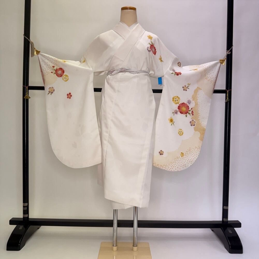 二尺袖 単品 卒業式着物 白 裄68.5cm Lサイズ 袴用着物 化繊 中古 5834