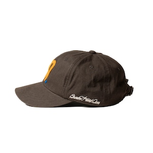 BROWN FRONT DOOR｜Chain Spell Hat