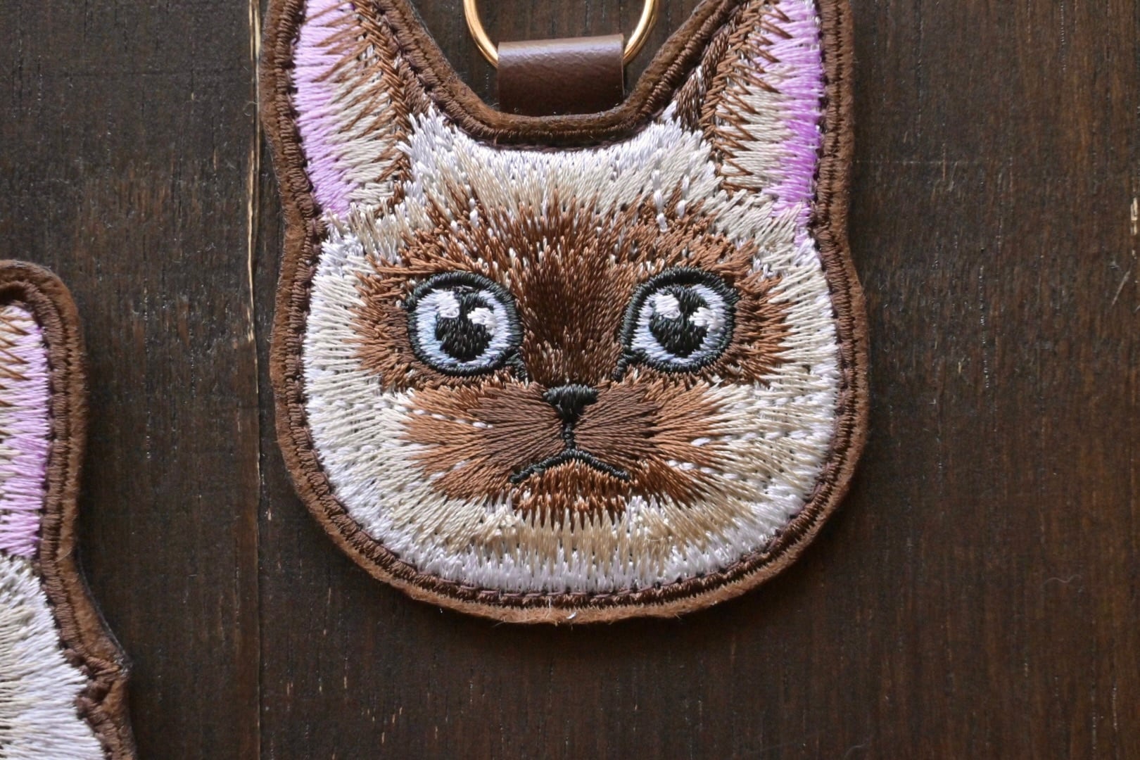 シャム猫ちゃんのキーホルダー | 猫と暮らす洋裁店