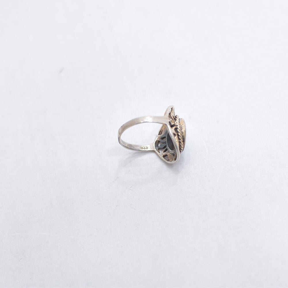 CHIROL Vintage シェルデザイン 貝殻 シルバーイヤリング CHIROL Vintage シェルデザイン 貝殻 シルバーイヤリング CHIROL