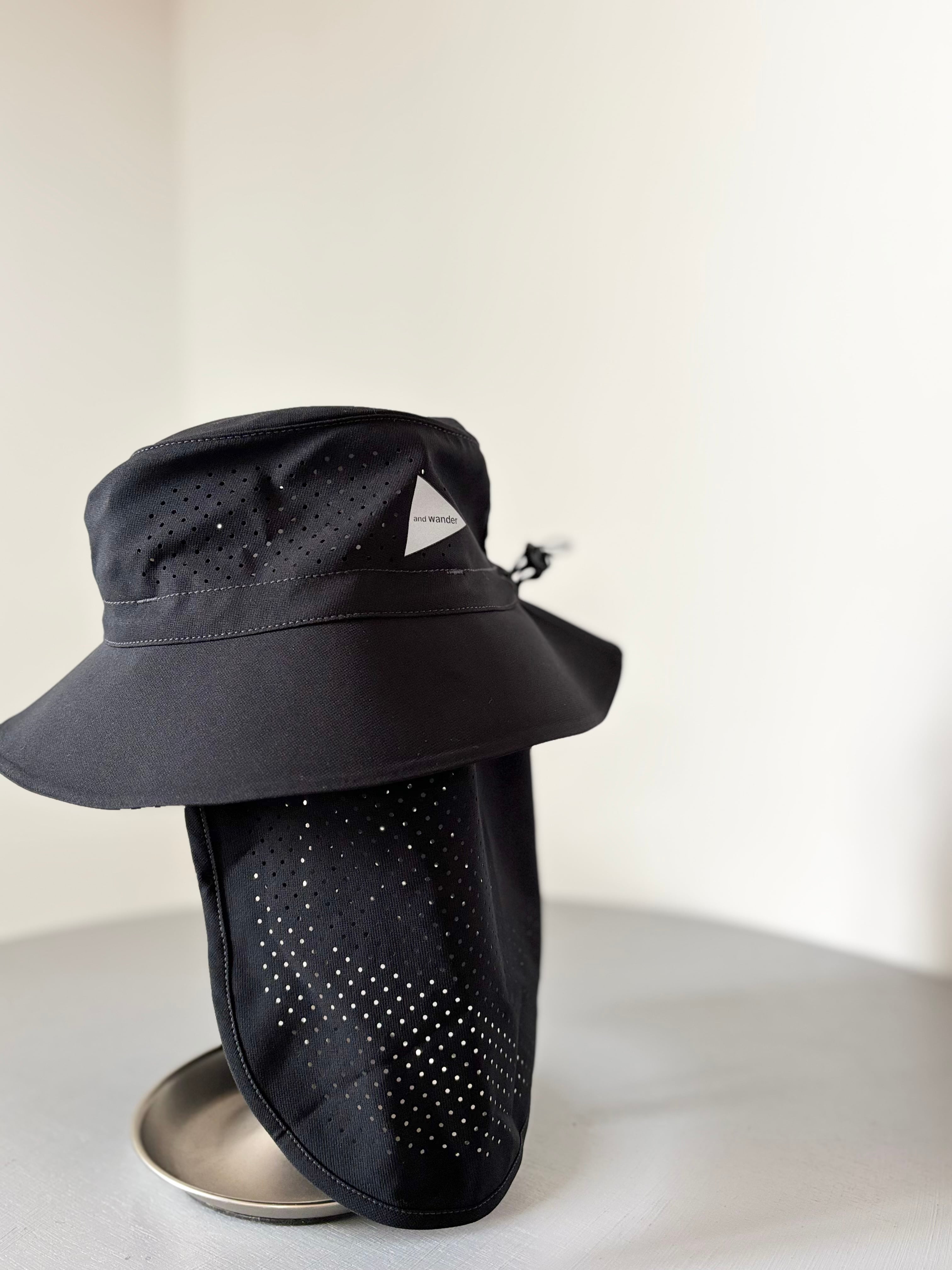 and wander アンドワンダー【tech hat】 | LARGE LAB TOWN