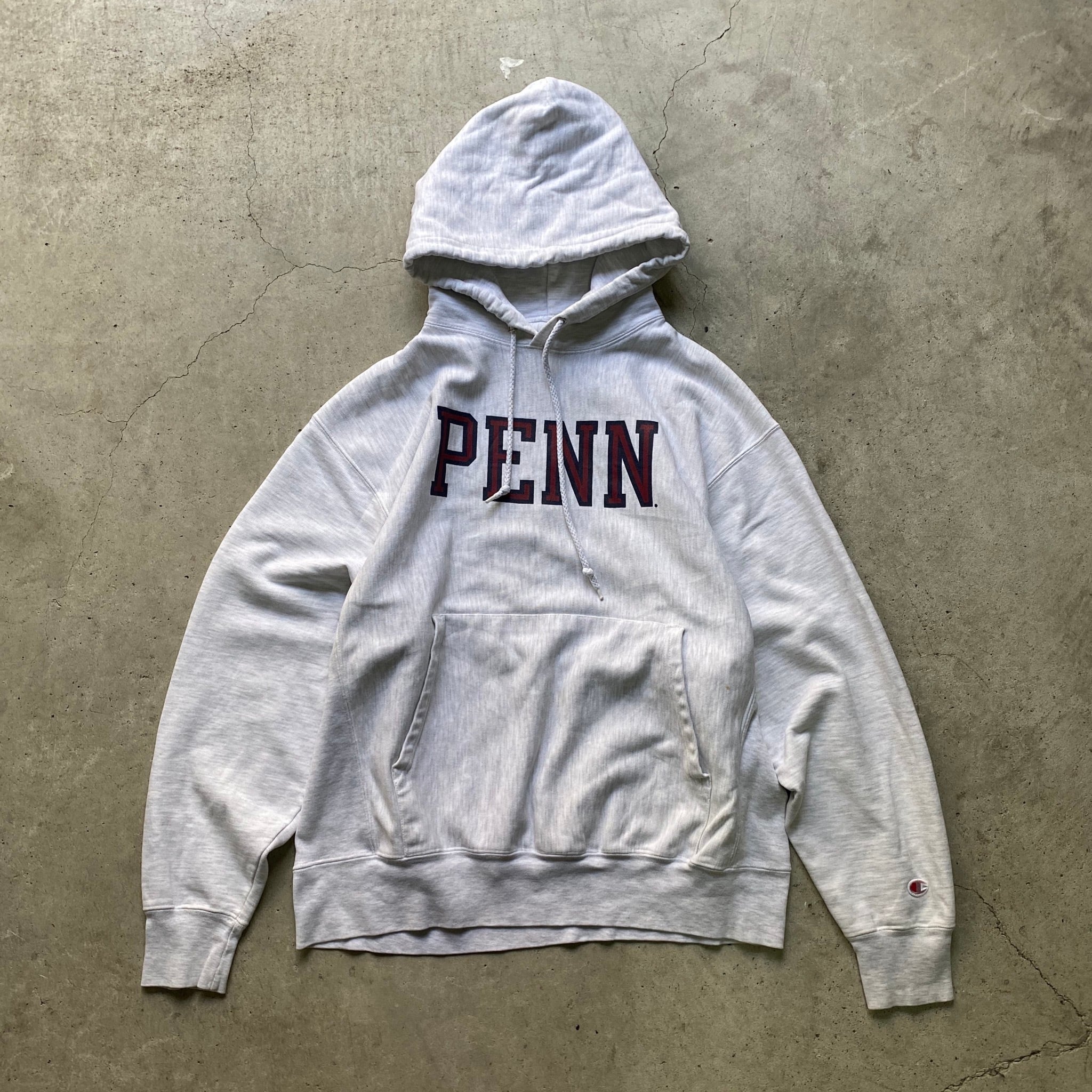 Champion チャンピオン REVERSE WEAVE リバースウィーブ PENN ペンシルバニア大学 カレッジプリント 両面プリント  バックプリント プルオーバーパーカー スウェットパーカー ライトグレー オートミール 灰色 メンズL 古着 【スウェット】 | cave ...