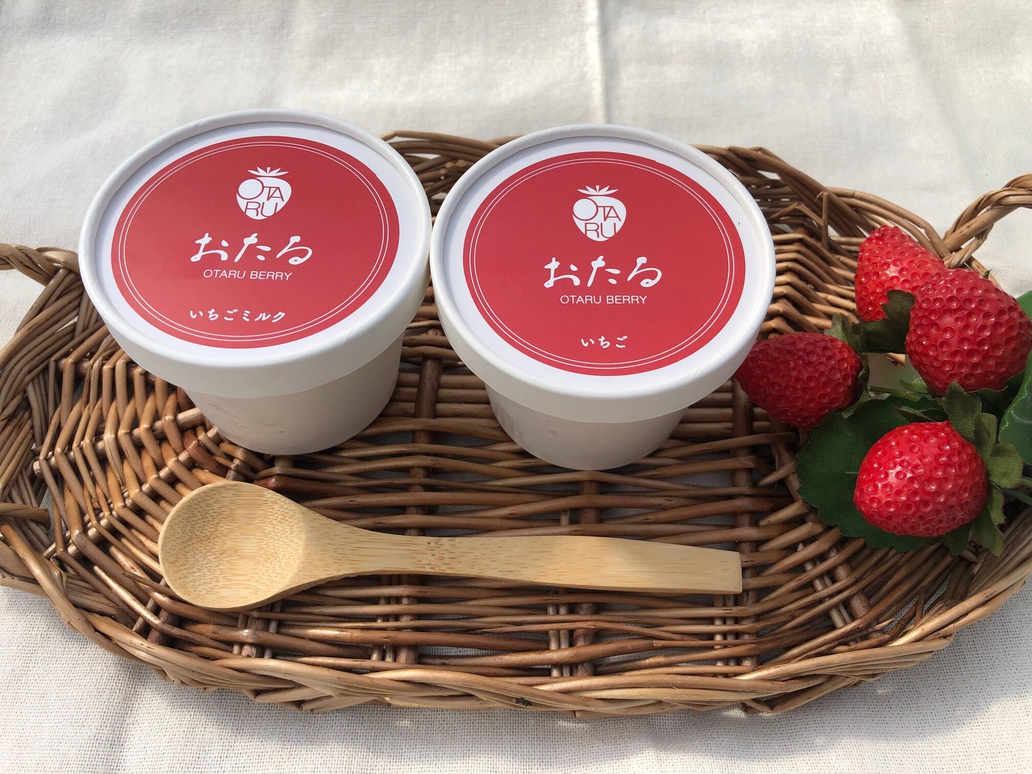 6個入り いちご農家の本格いちごジェラート Csagrigelato