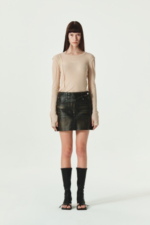 [KIMMATIN] WASHED FAUX LEATHER MINI SKIRT IN BROWN 正規品 韓国ブランド 韓国通販 韓国代行 韓国ファッション KIMMATIN 日本 店舗