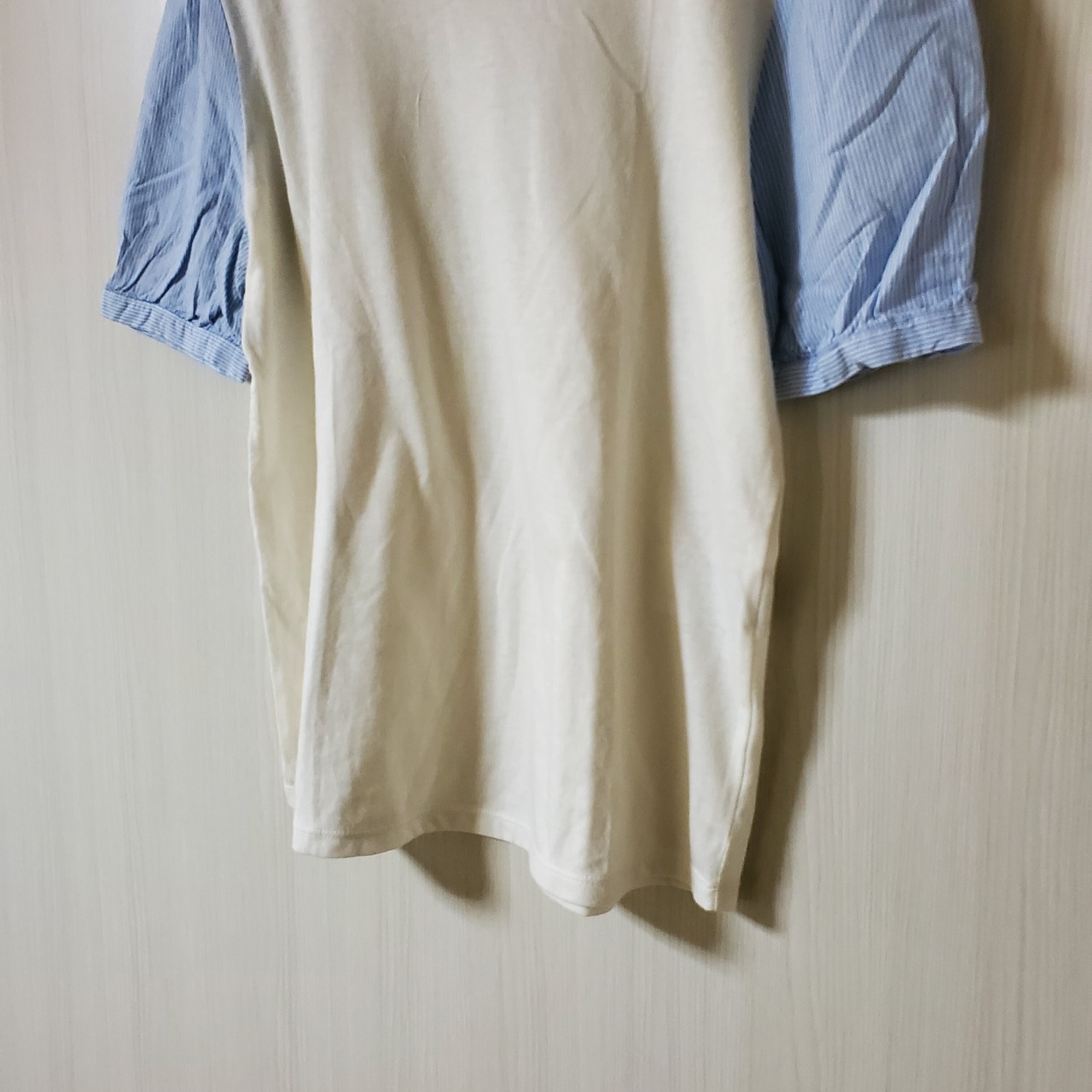 【USED】Tシャツ　袖青　シンプル