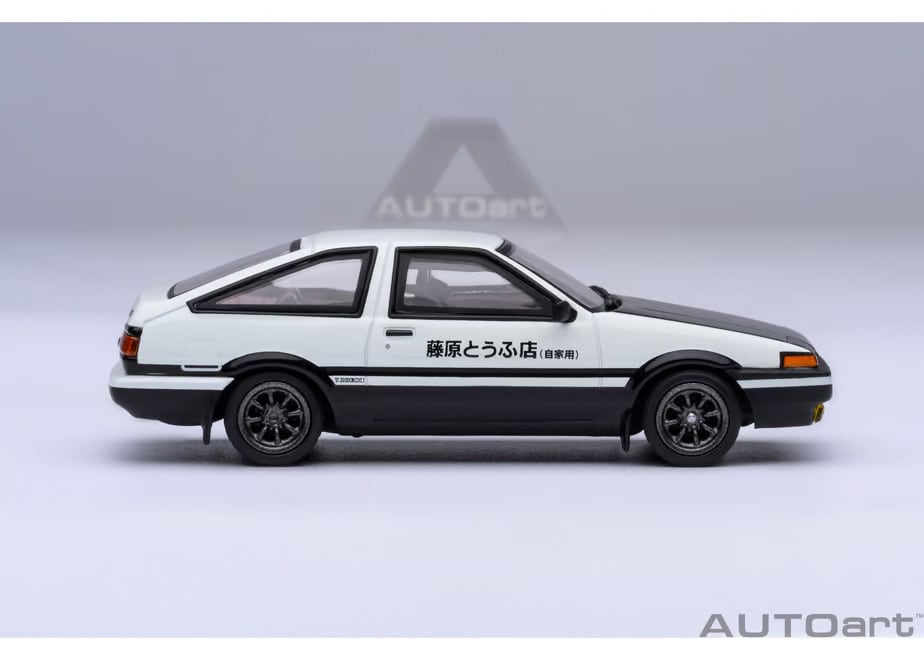 AUTOart 1/64 トヨタ スプリンター トレノ (AE86) 『頭文字 D