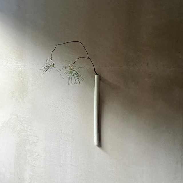 日高伸治   筒形掛花入  A