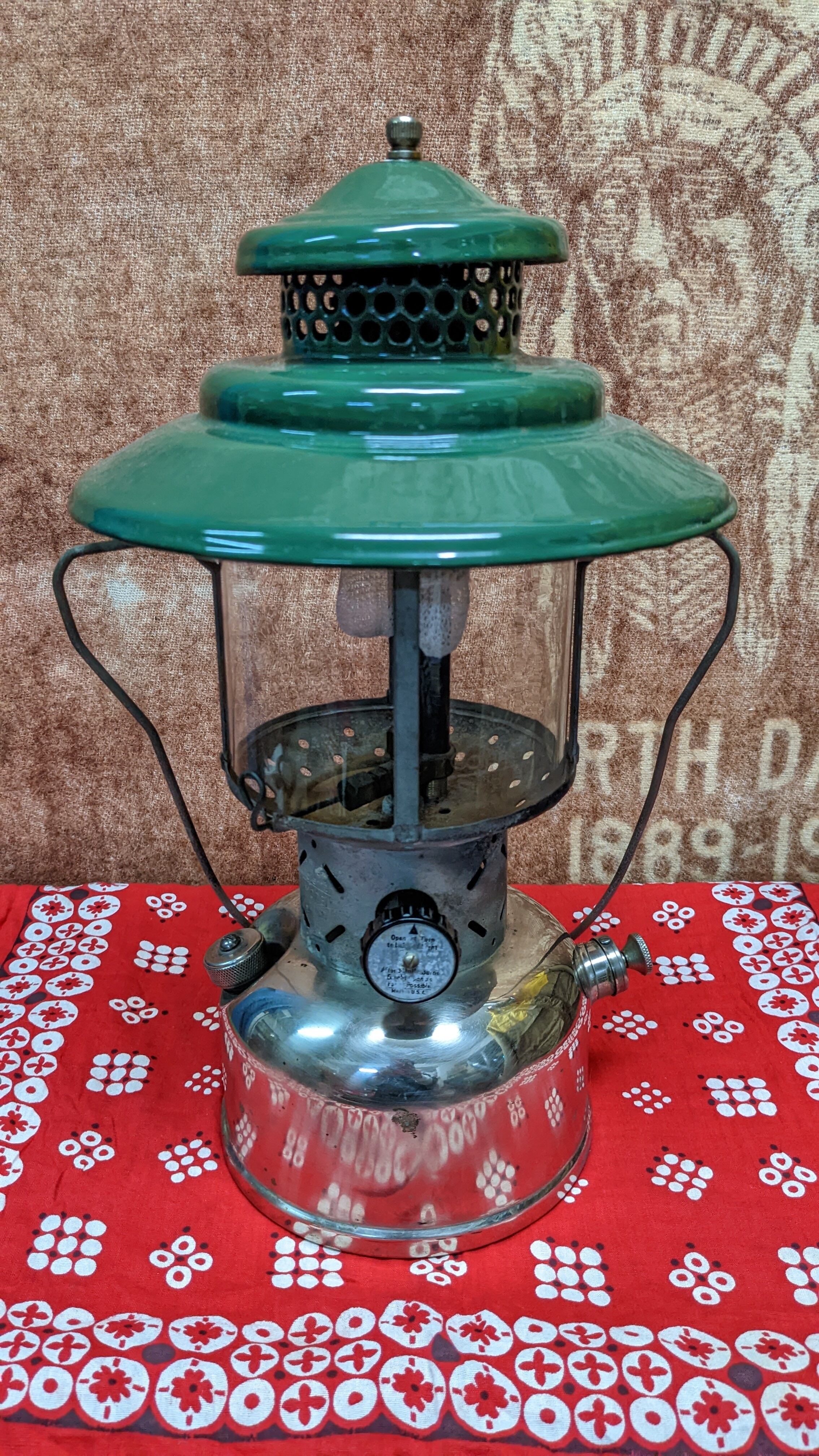 1947 Vintage Coleman 228D Lantern Bighat CromeTank Sunshine 1947 Vintage Coleman 228D Lantern Bighat CromeTank Sunshine