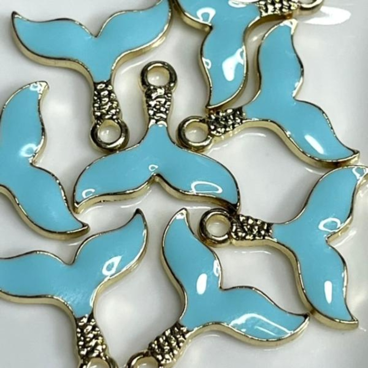 ホエールテールエナメルチャームV