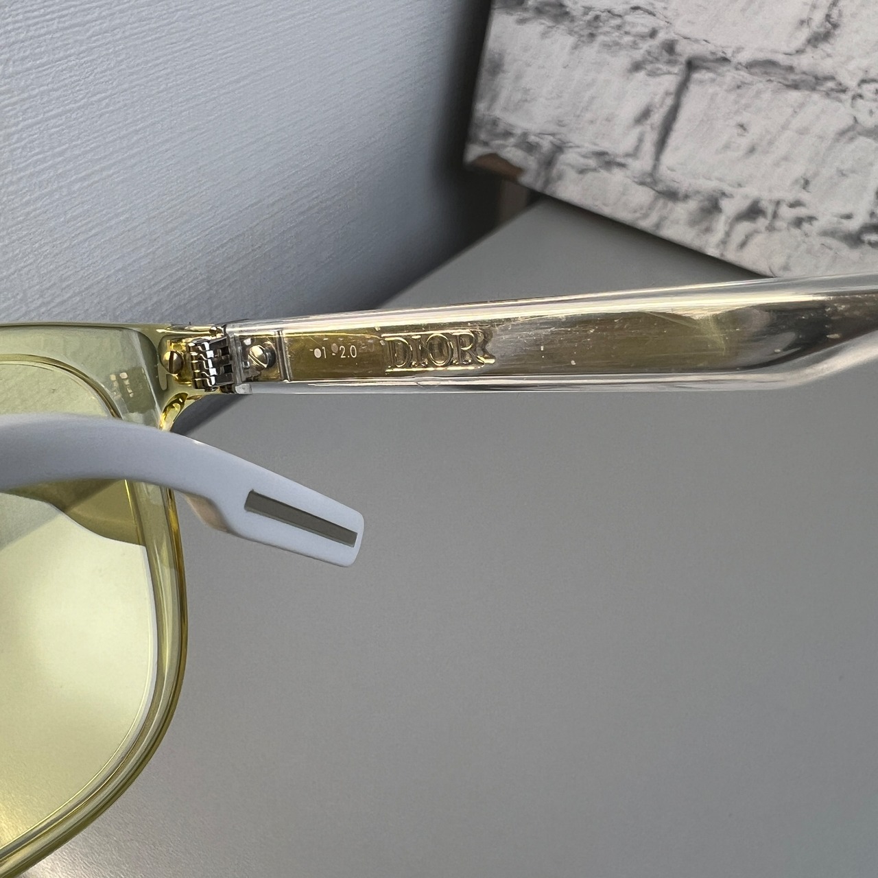 ディオール　DIOR  サングラス イエロー A-8954