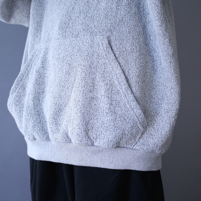 "刺繍"one point design over silhouette design sweatshirt