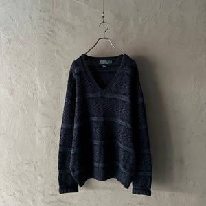 -Polo by Ralph Lauren- all over pattern V-neck knit sweater