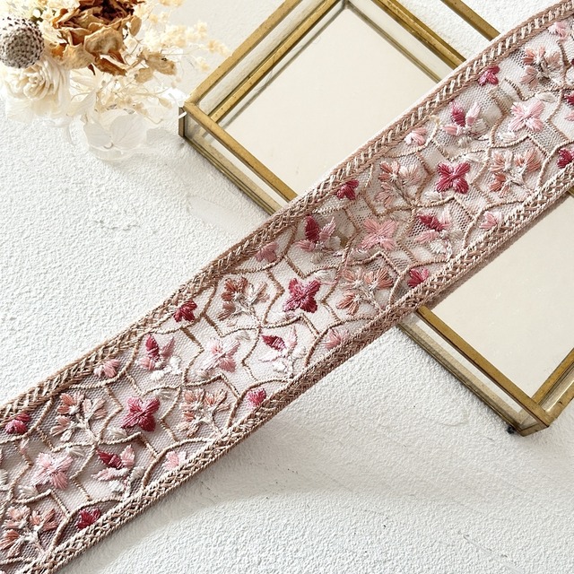 　[サクラピンク]　インド刺繍リボン　3403