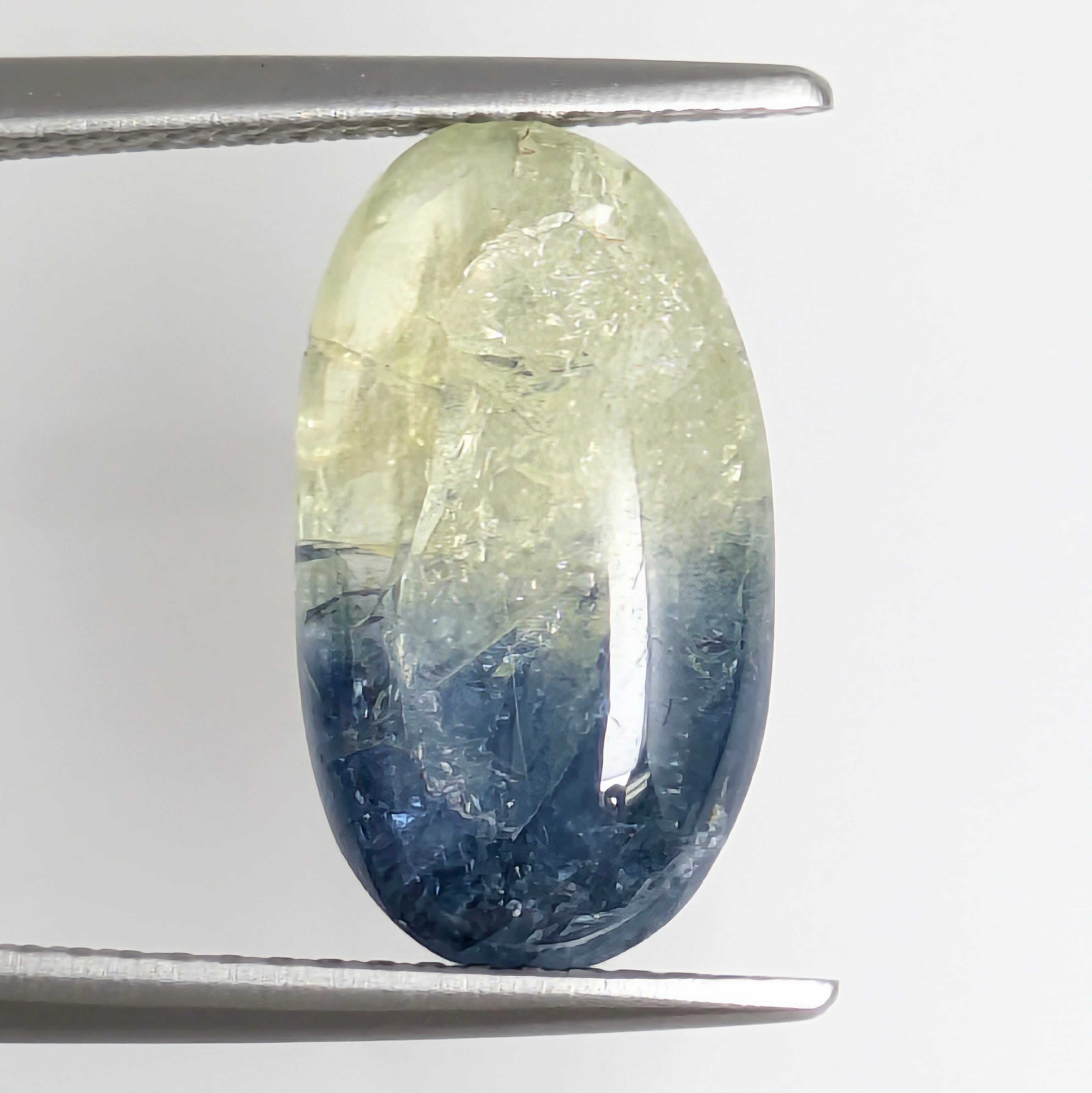 バイカラーサファイアルース ミャンマー・モゴック産【6.48ct