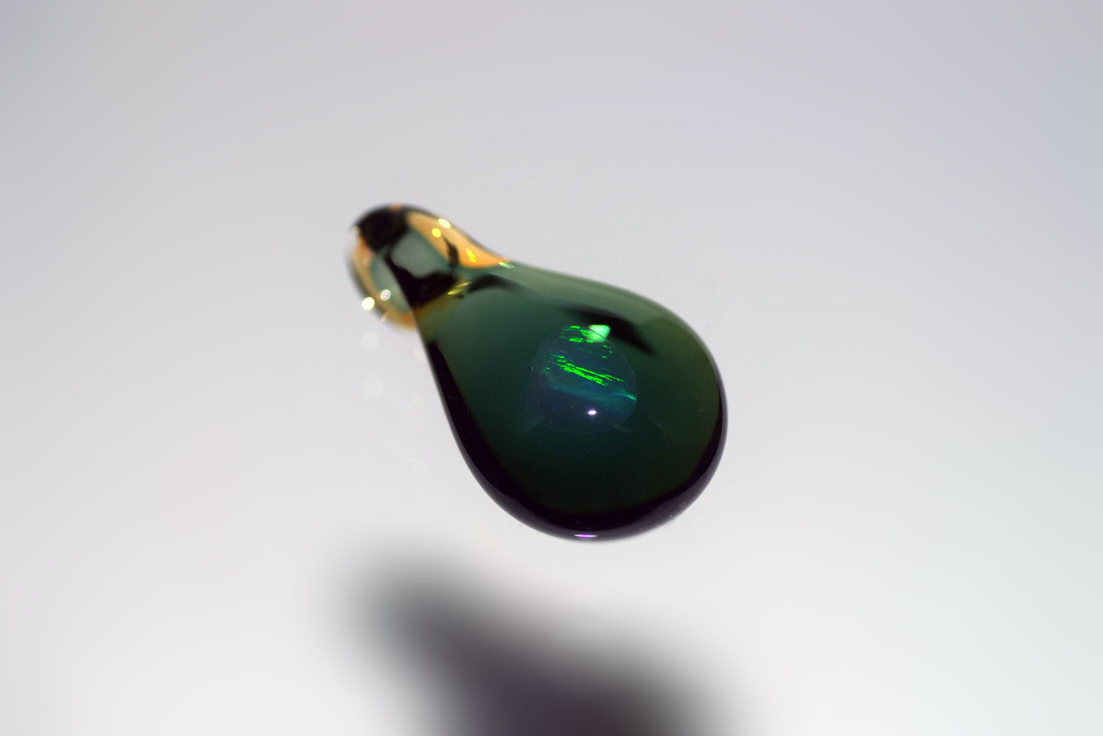 Color Opal White / 田中福男