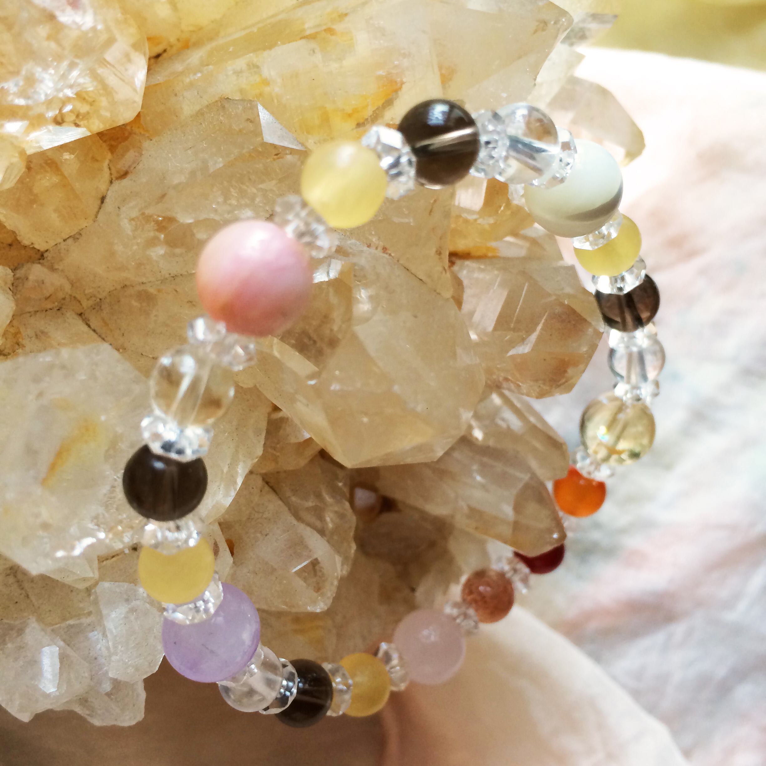 Amaterasu 天照大神 gemstone bracelet 