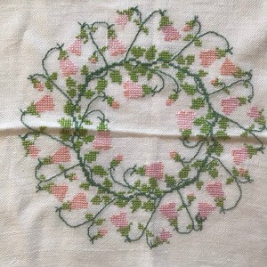 リネアの刺繍布