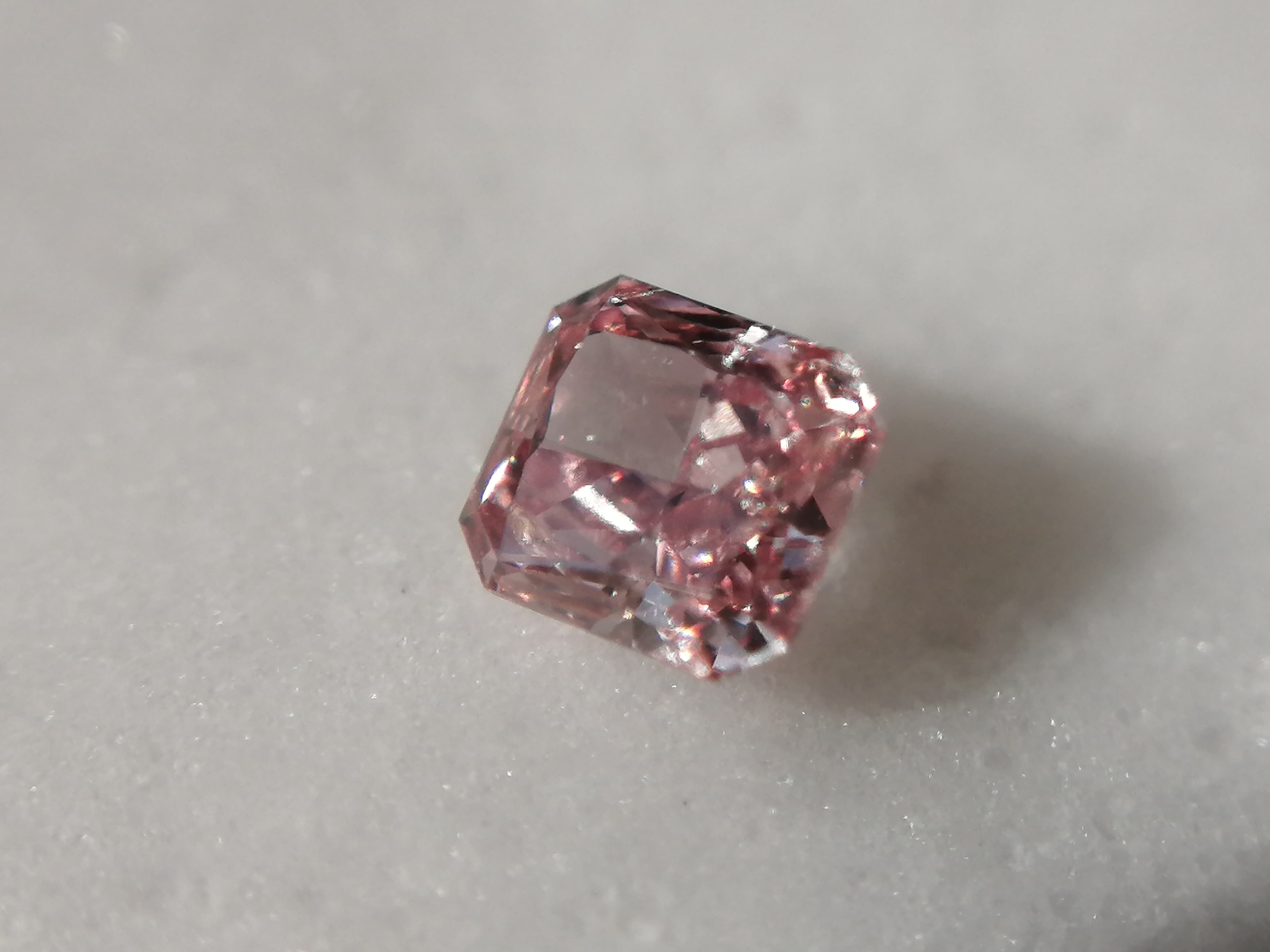 ピンクダイヤモンドルース 0.092ct fancy intense pink SI2(CGL ...