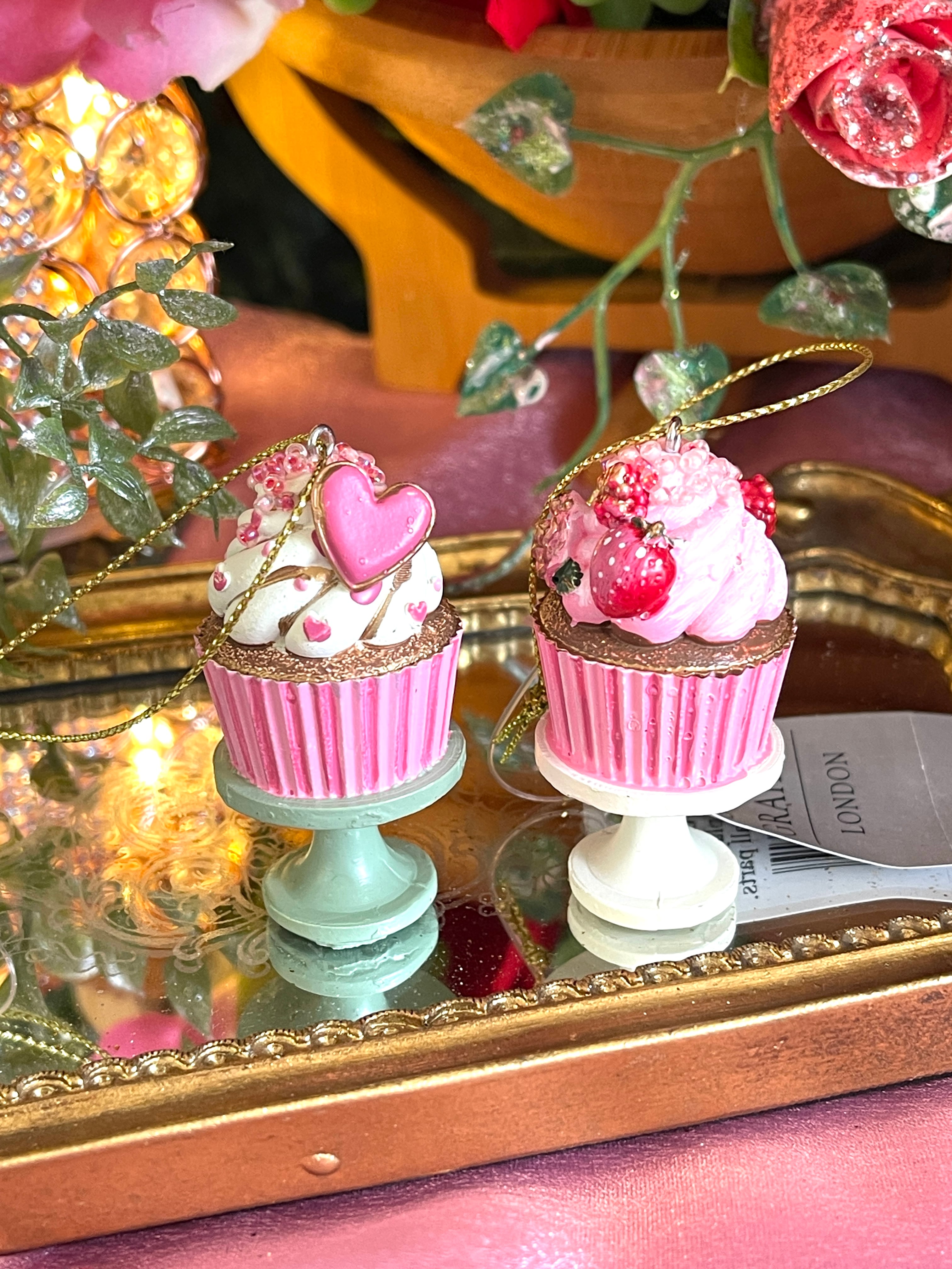 ◆2025新作◆ケーキ◆オーナメント◆グリーン/ホワイト◆お茶会◆『GISELA GRAHAM』LONDON◆ゴールド◆英国
