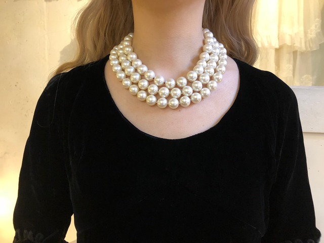 Vintage big pearl beads necklace