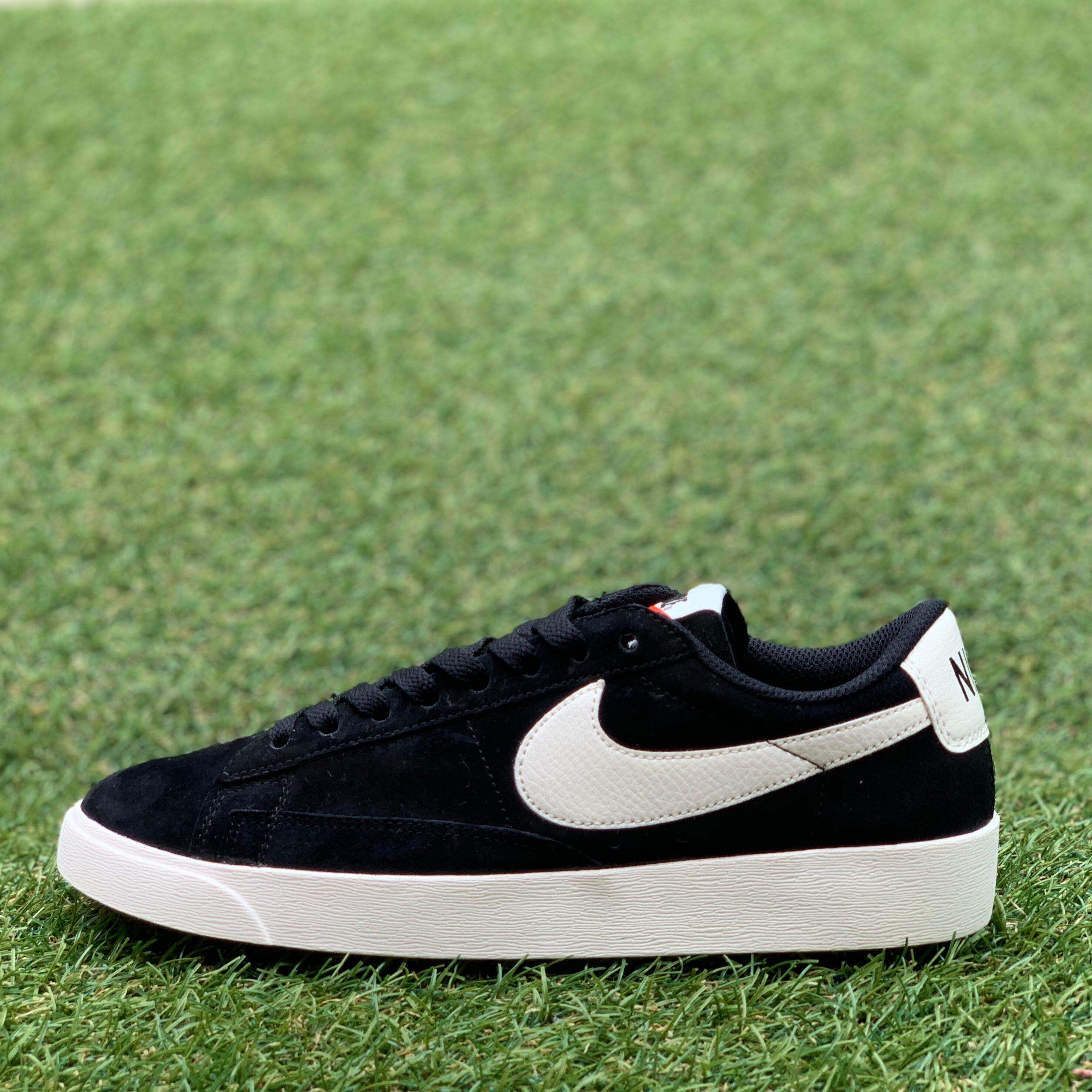 NIKE BLAZER LOW SD ナイキ ブレザーロー スエード D964