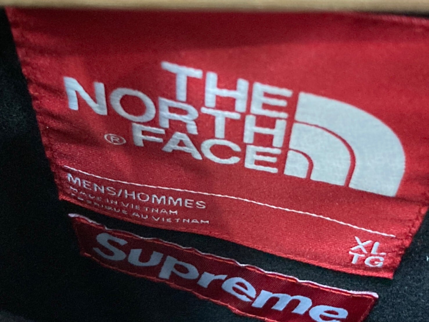 Supreme 21SS × THE NORTH FACE STUDDED MOUNTAIN LIGHT JACKET BLACK