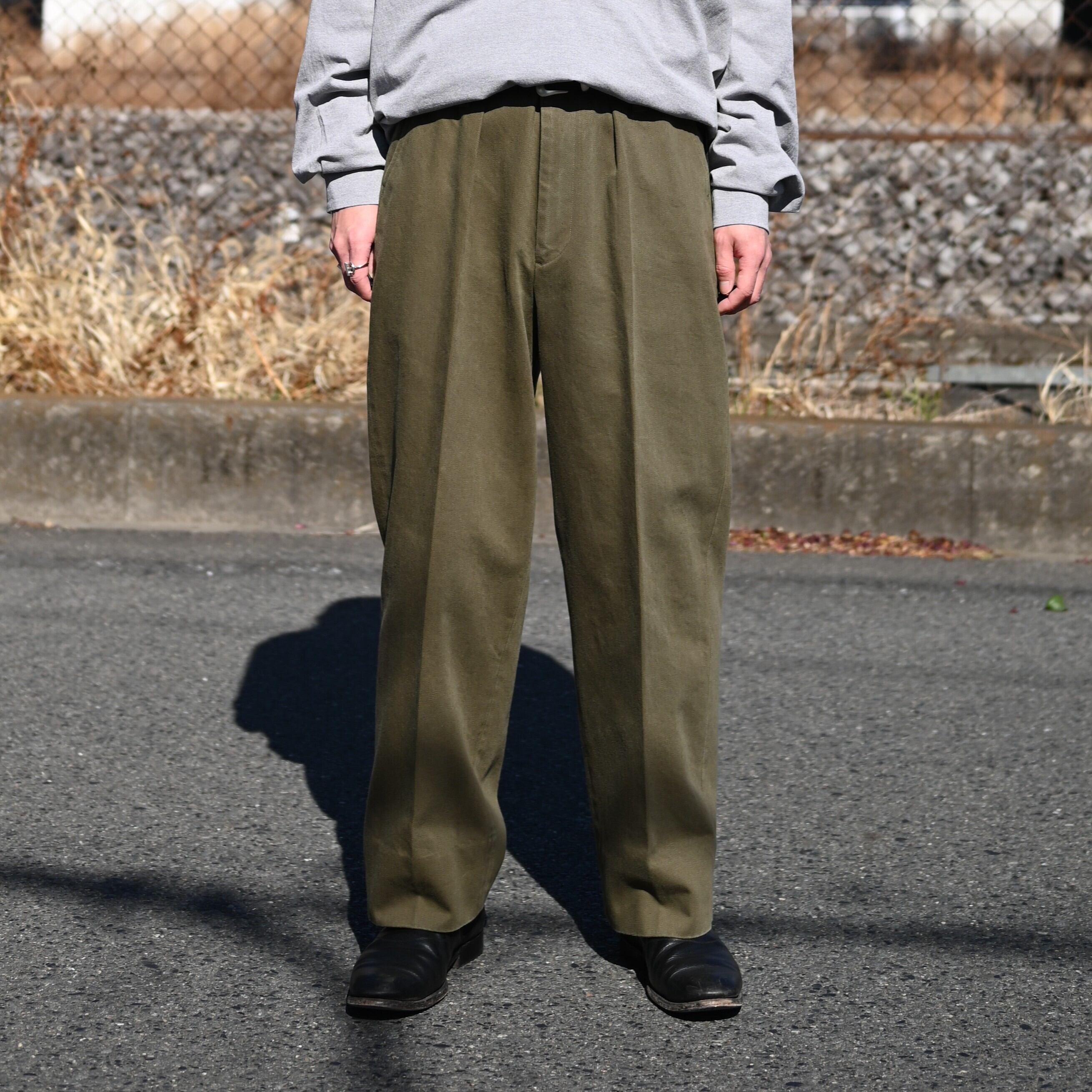 INTERIM / HEAVY PIMA TWILL 1-TUCK FRENCH ARMY WIDE TAPERED TROUSER