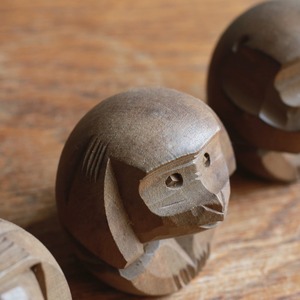 コロンと丸い、見ざる聞かざる言わざる 2