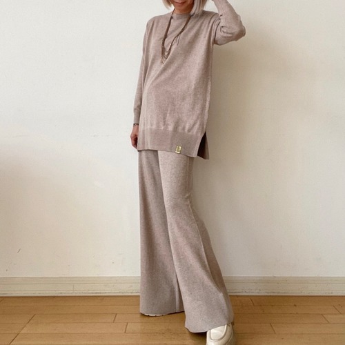 GAUDI ウールカシミヤ混暖かベージュオーバーロングセーター　 ITALY:521FD53004 ¥29.000➕tax