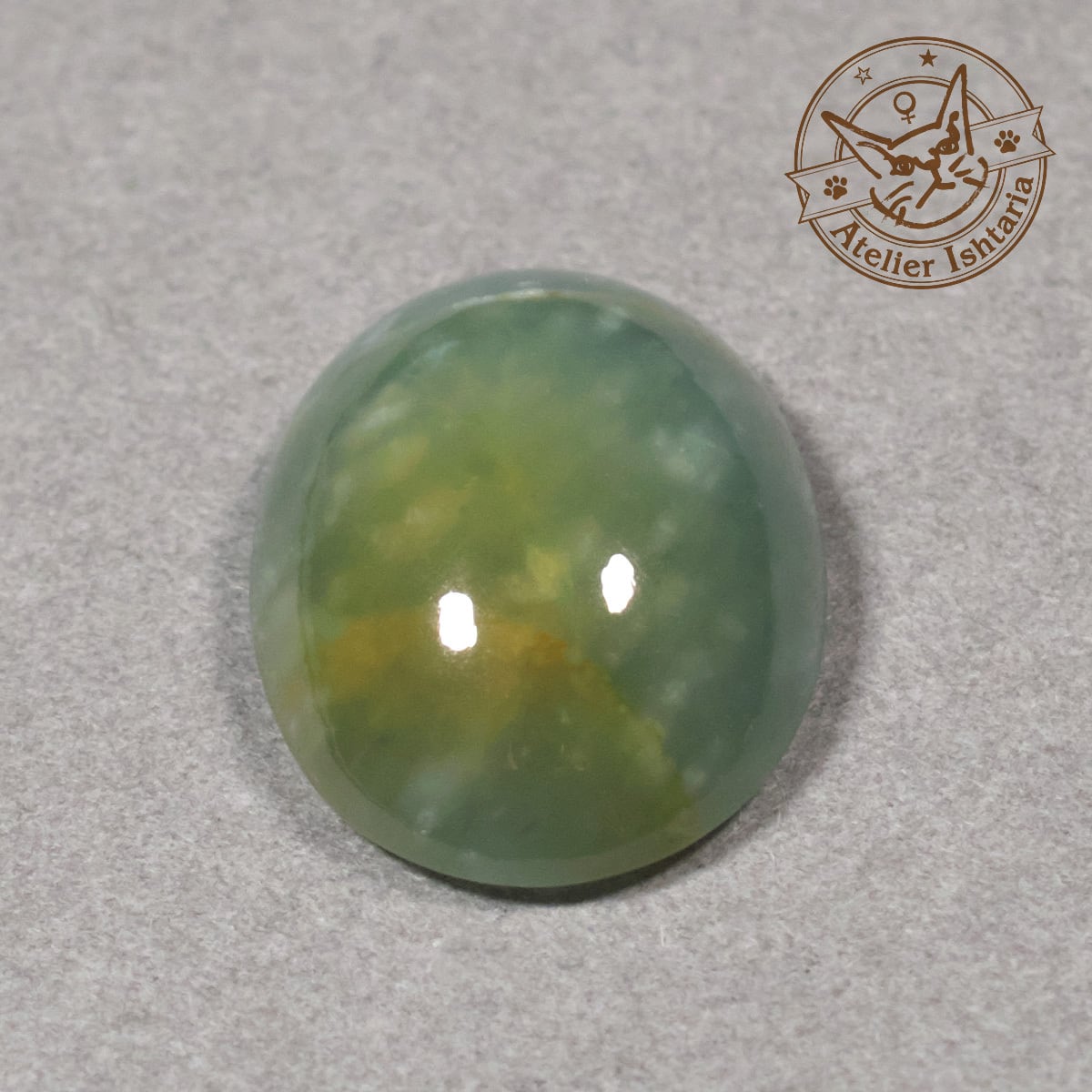 グアテマラ翡翠 08【グアテマラ(マヤ山地)産】／オーバル | 天然石と