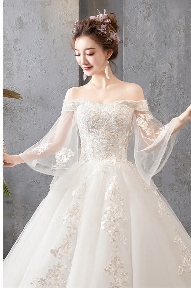 タ*カ✨オフショルダー レース付きウェディングドレス 2way 花柄レース オフショルダードレス（W309WH）