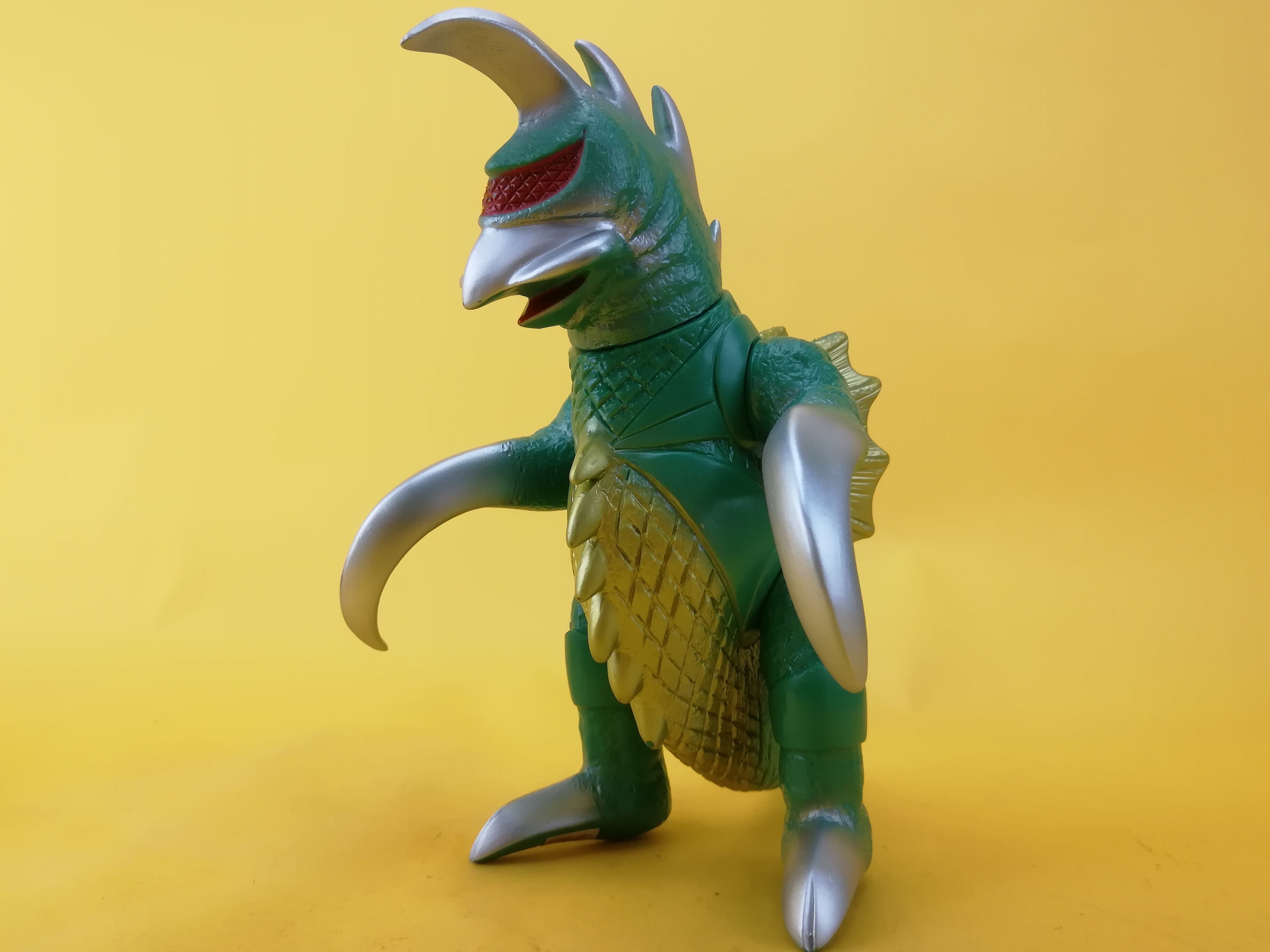 ゴジラ/東宝怪獣シリーズ ガイガン 新品 検)特撮/ソフビ/限定復刻品/バンダイ