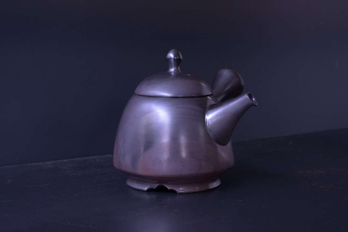 吉川雪堂 朱泥急須 窯変 | 鎌倉倶楽部 茶寮