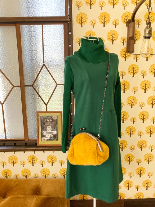 mofumofuファーバッグサフラン