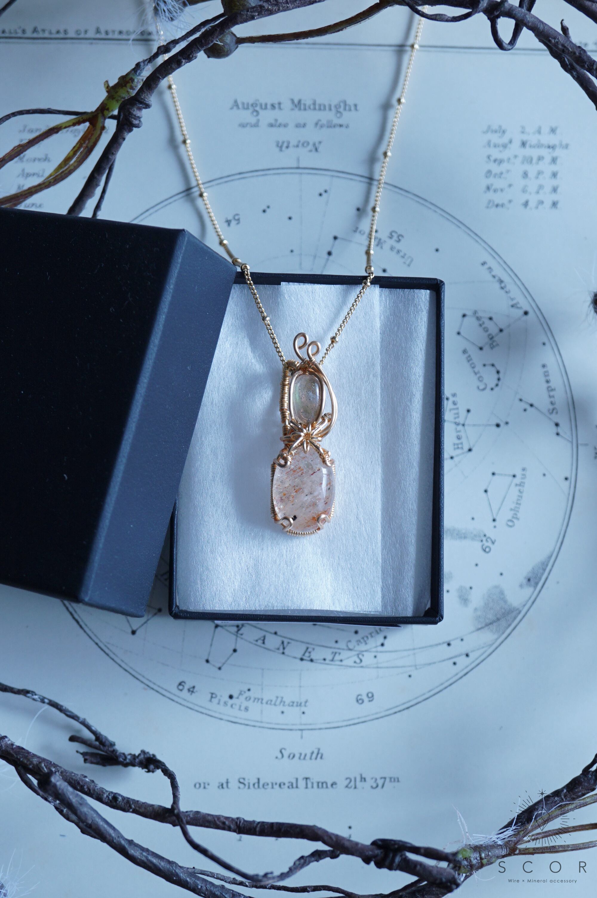 動画あり】Two stars - 流星群を映す星 (pt438-sr-g)（サンストーン