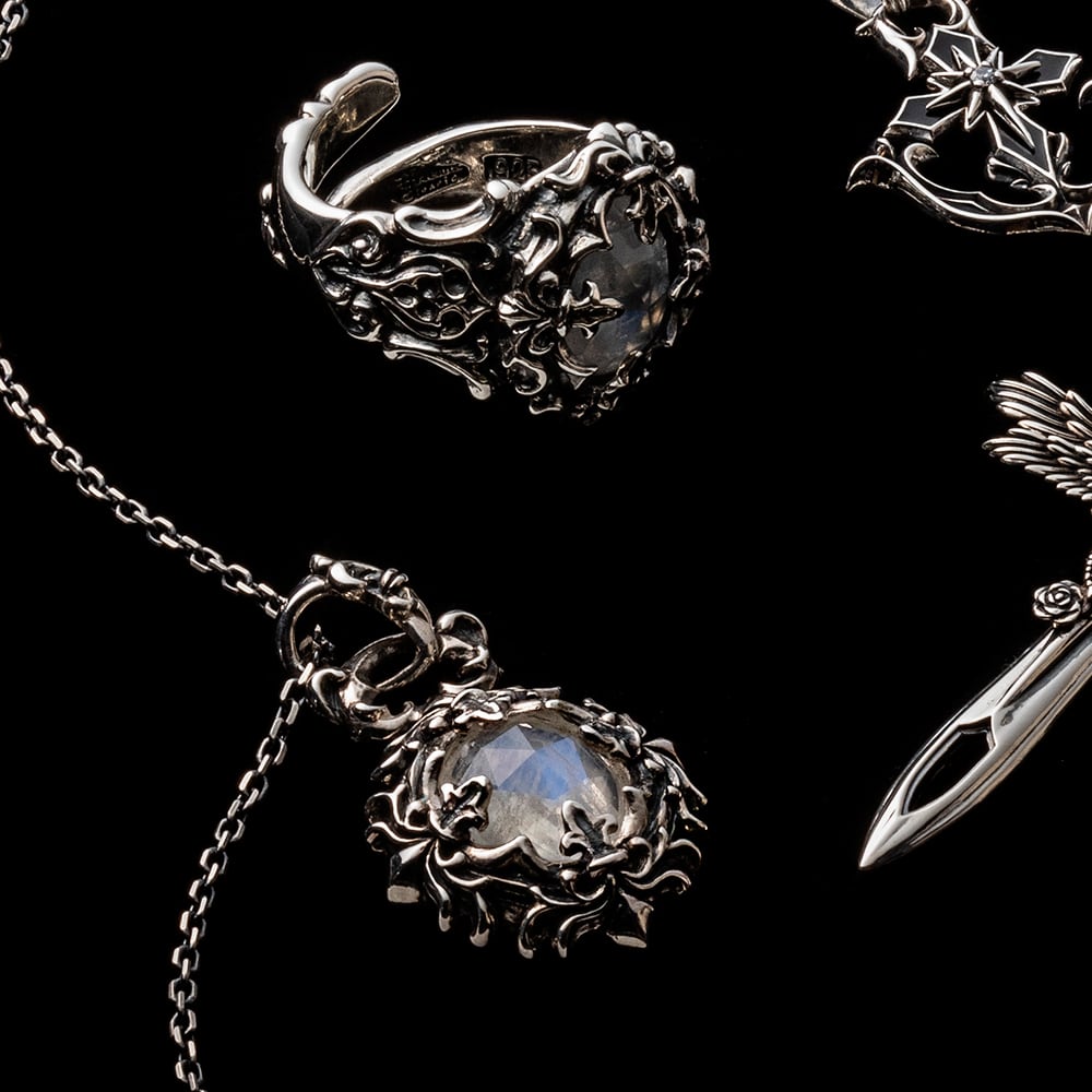 ローズカットブルームーンペンダント ACP0361 Rose cut blue