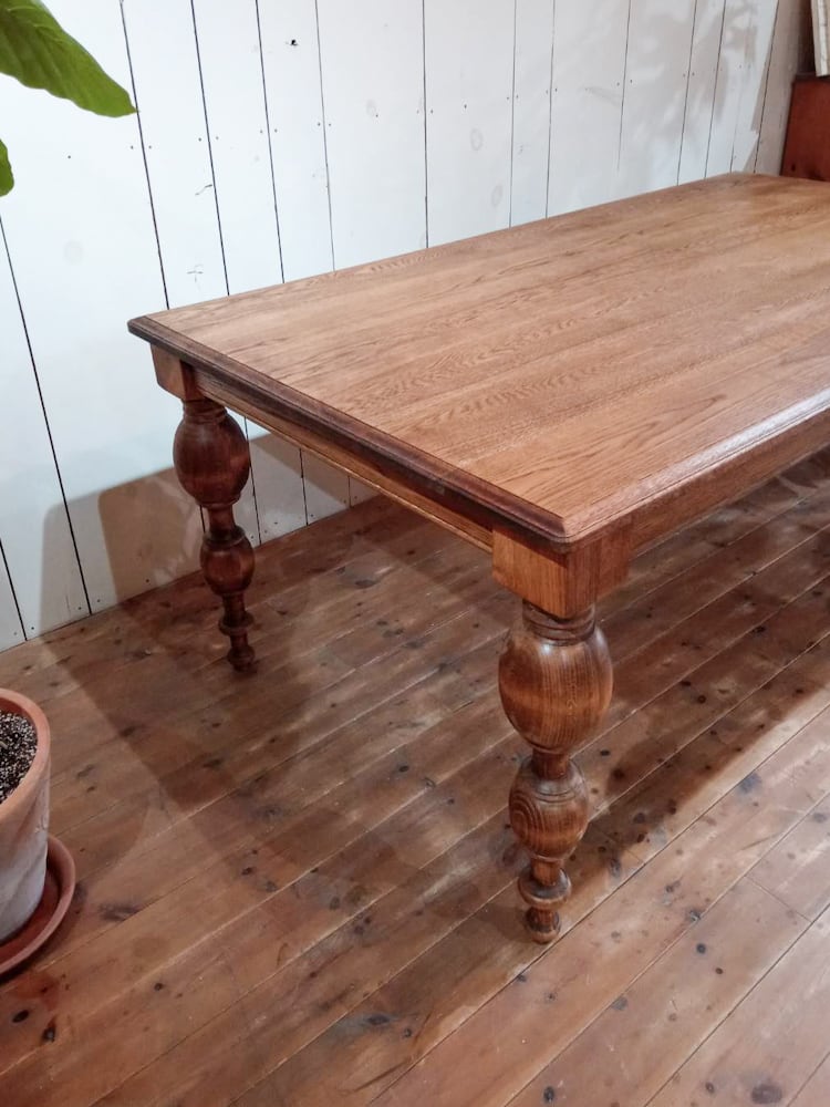 軽くてコンパクト　アンティーク　ヴィンテージ　ろくろ調　ダイニングテーブル 軽くてコンパクトアンティークヴィンテージろくろ調ダイニングテーブル