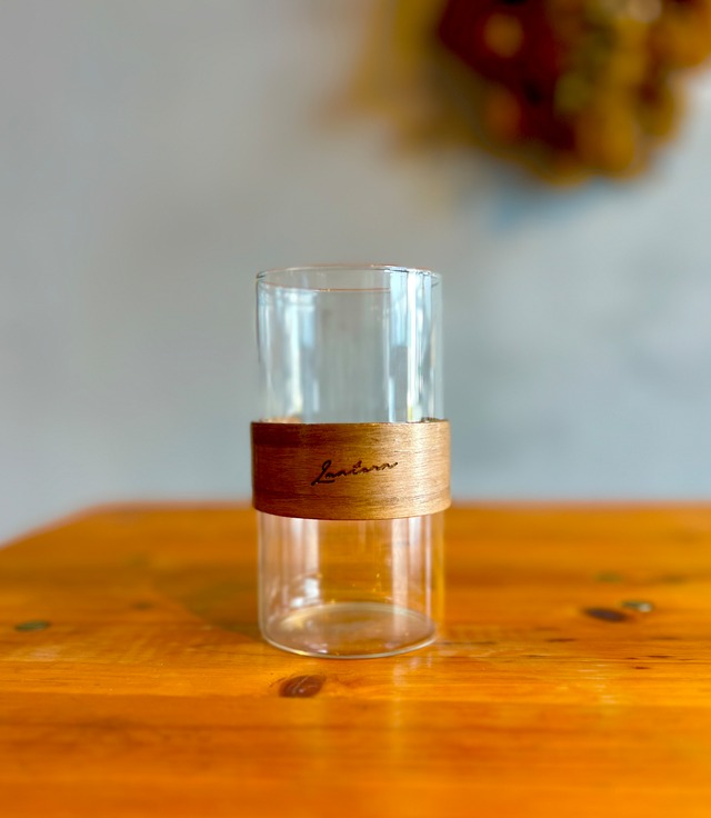 「Lantern Wood Sleeve Glass」
