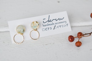 ikru　お花のイヤリング