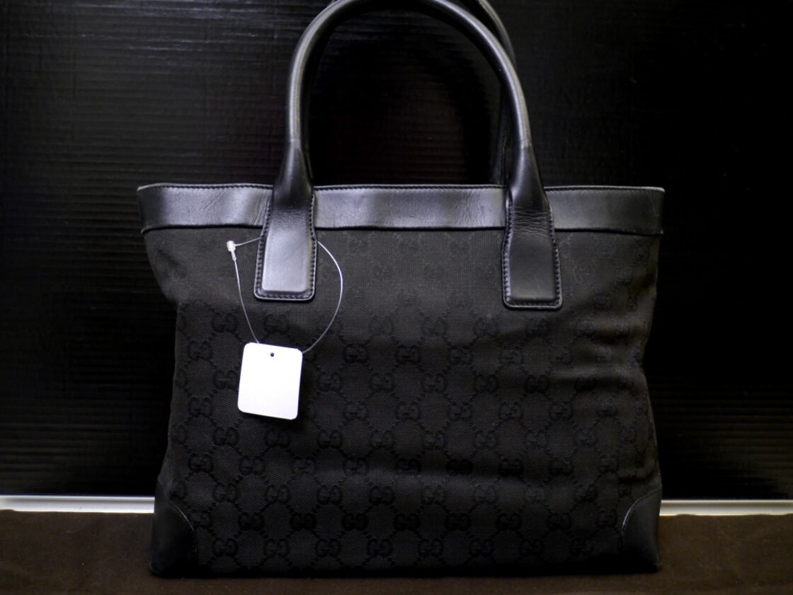 13万◇GUCCI グッチ GG柄 A4対応 ビジネス可 キャンバスxレザー トート  