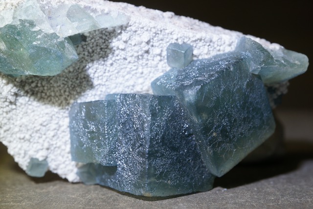 内モンゴル産モランディフローライト/クォーツ Fluorite / Quartz 1644