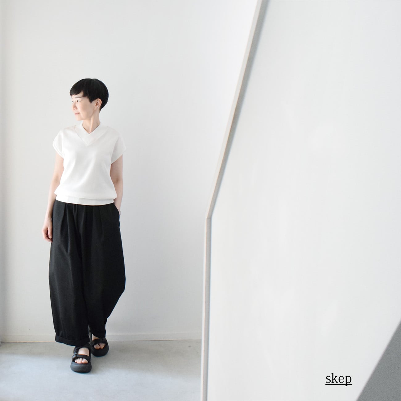 七分袖切替ギャザーロングワンピース：黒［OP33HSBK］ | skep-online shop