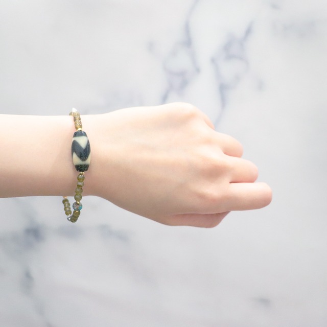 【Shining  Like Stardust】虎牙天珠×ラブラドライト×ターコイズ ブレスレット